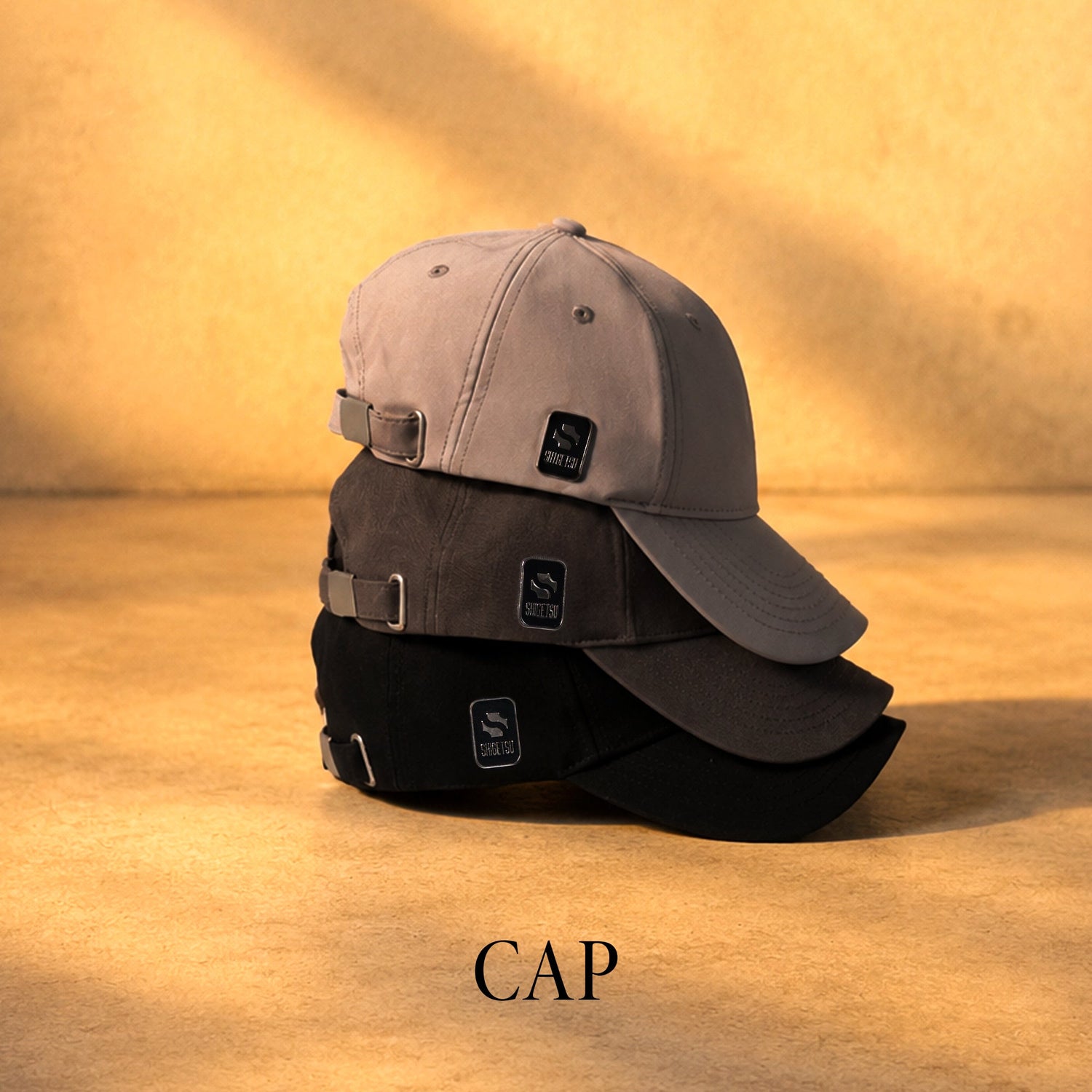 Caps