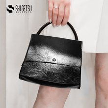 Load image into Gallery viewer, MINOH Sling Bag for Women
